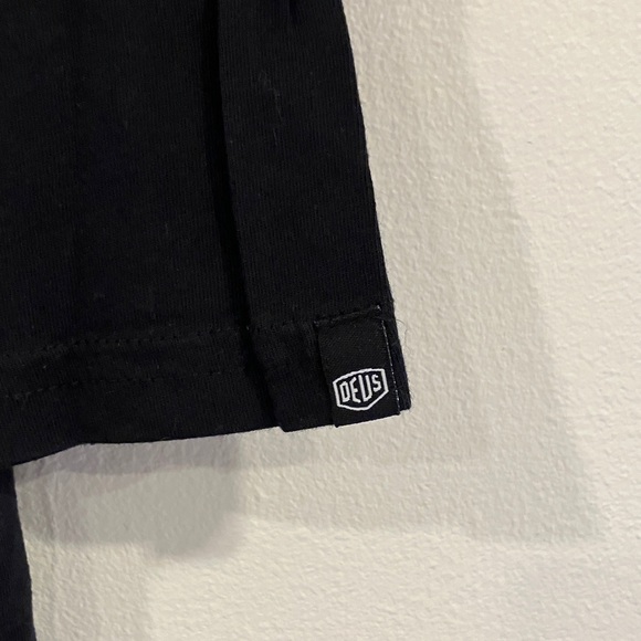Black DEUS Logo T-Shirt - Picture 3 of 4